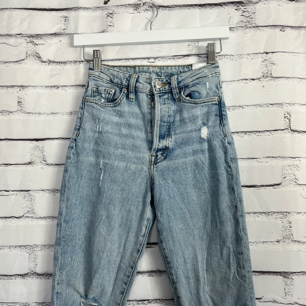 H&M Ultra High Waist Mom Jeans Light Wash Distressed Ripped Knees Women’s 0 Y2K - Image 5