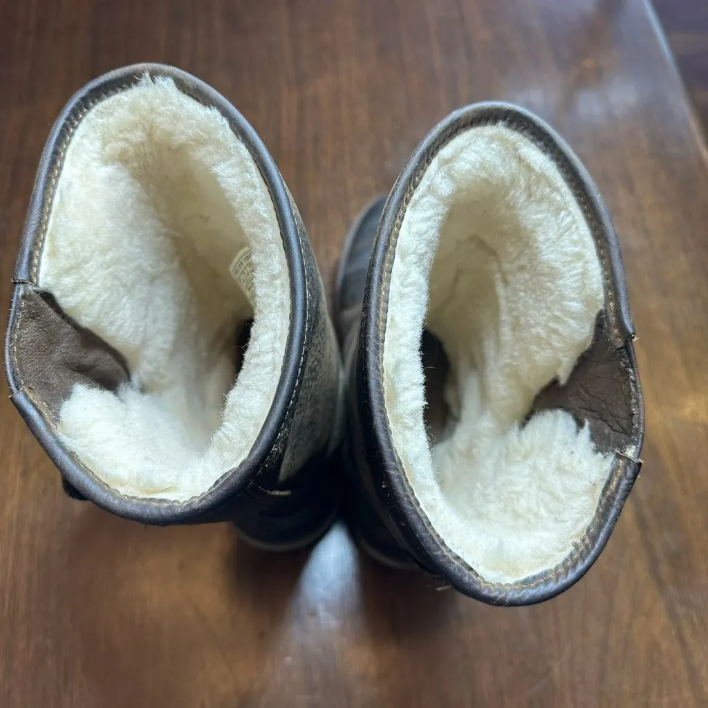 UGG Australia Brown Leather Sutter Buckle Boots Shearling Lined Women’s Size 7 - Image 7