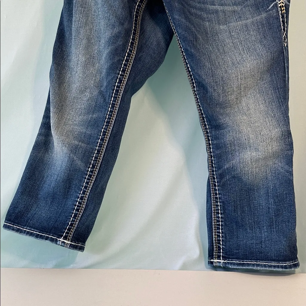 Rock Revival Women’s Capri easy jeans Size 27 - Image 4