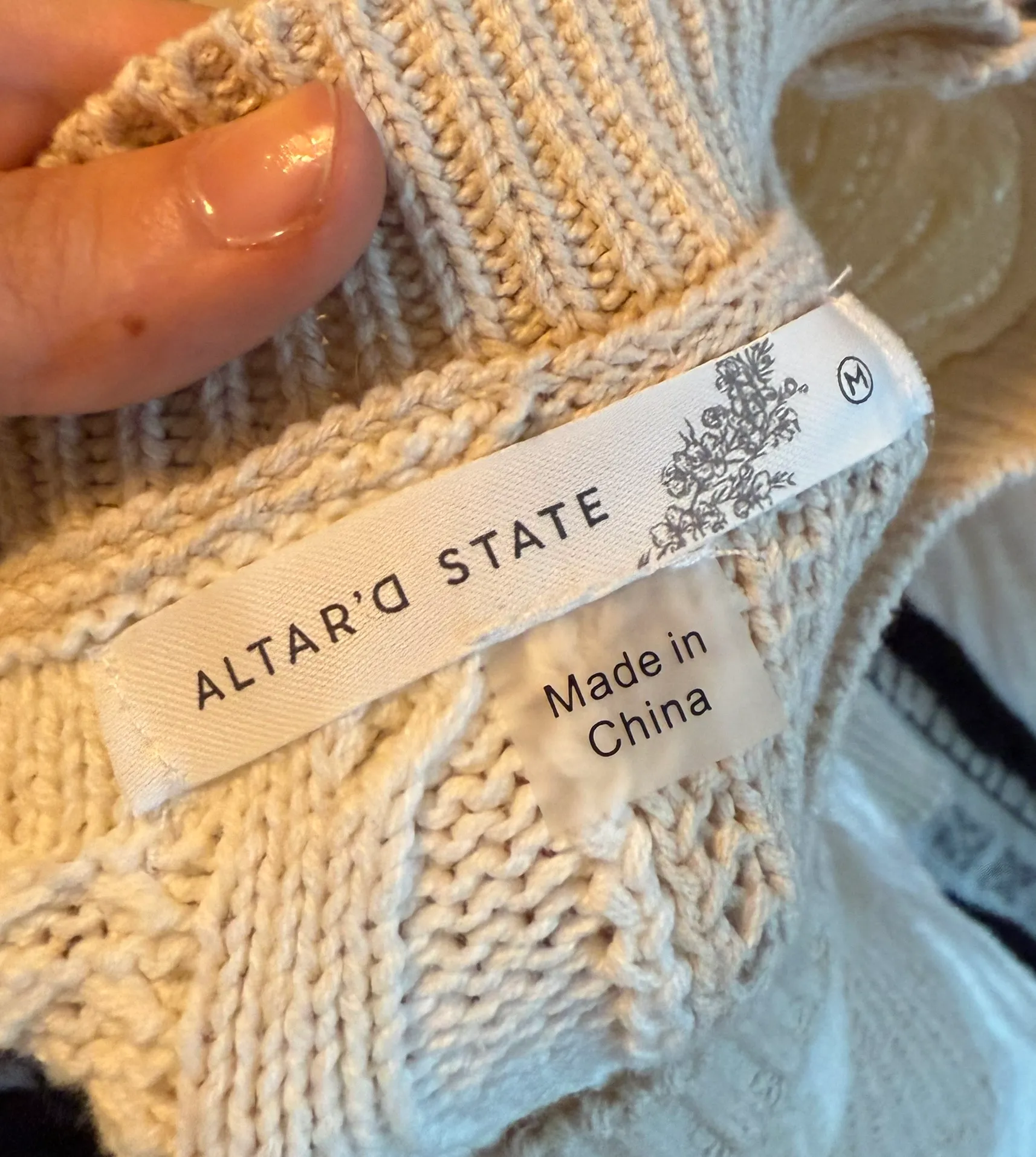 Altar’d State Two-Tone Textured Knit Sweater - Image 6