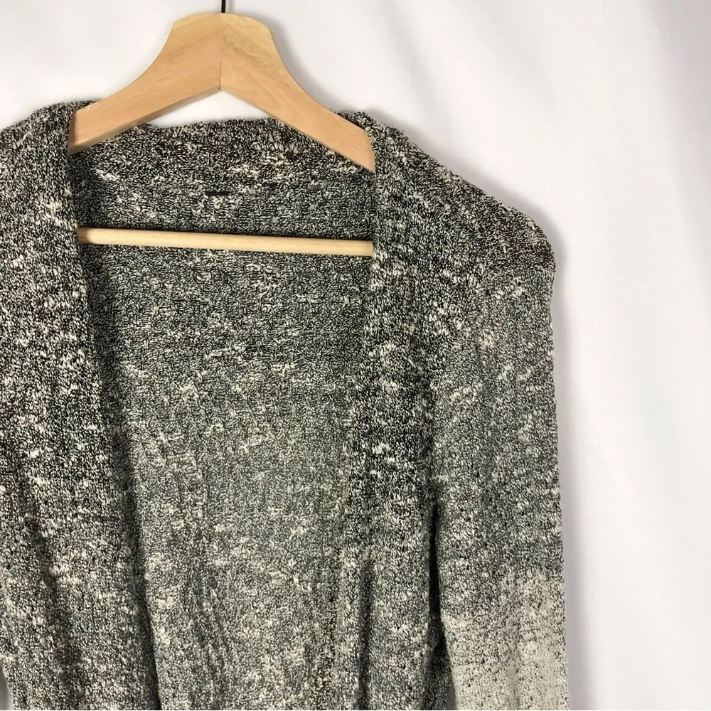 Simply Vera Vera Wang Gray Ombre Knit Cardigan Sweater M - Image 3