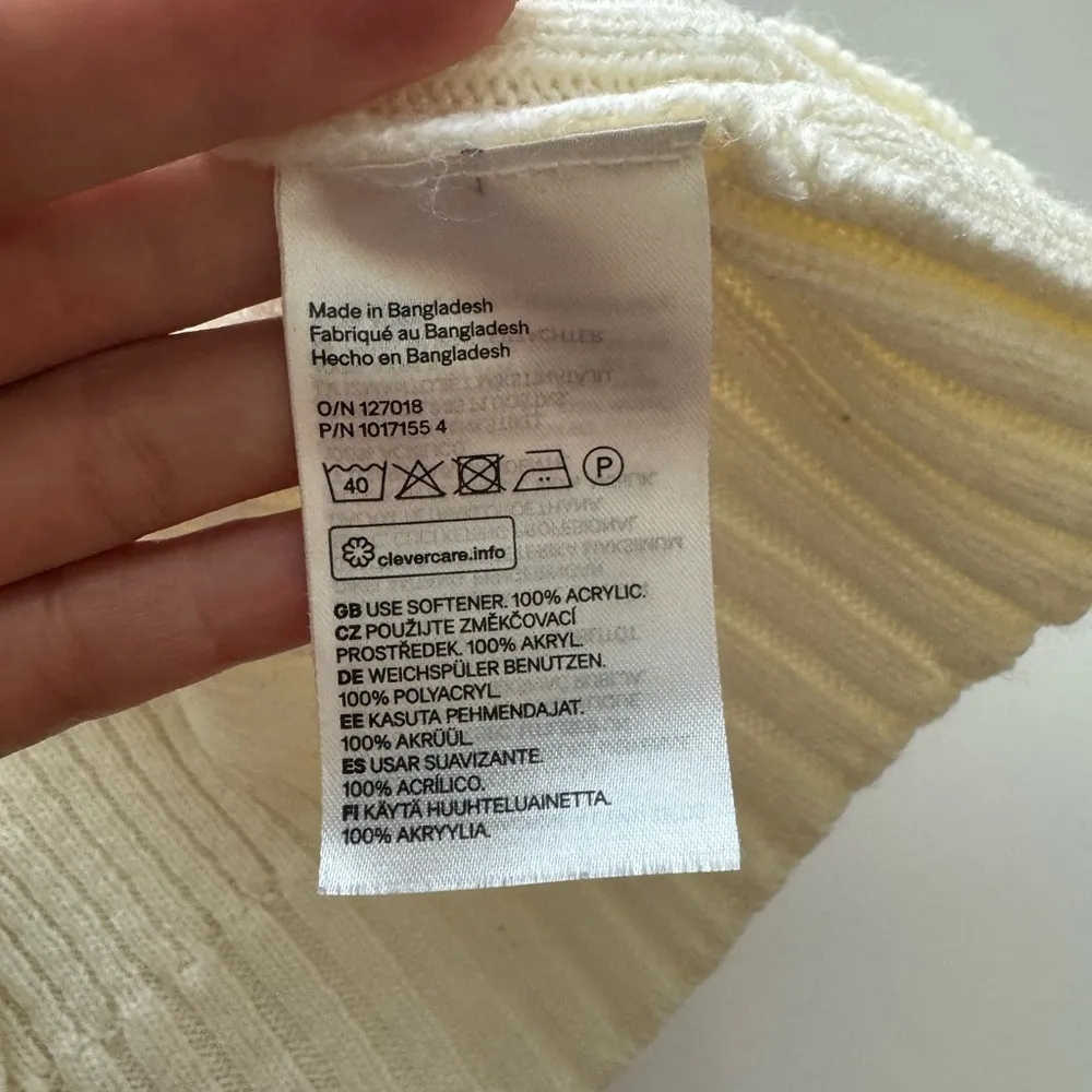 H&M Divided Womens‎ XS Ribbed Knit Sweater With Zip Collar 100% Acrylic - Image 9