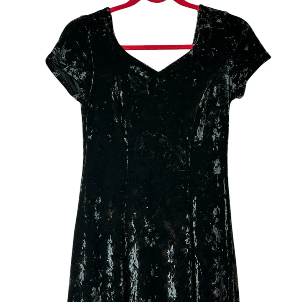 St. Michaels Black Velvet Midi Dress WhimsiGoth 90s Grunge Witchy Goth Size 8 - Image 9