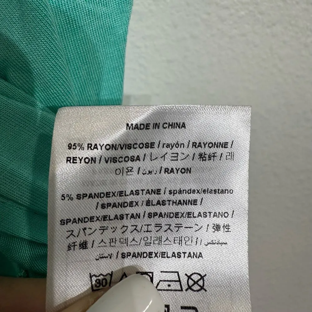 Guess Green Front Knot Tank Top Sz S NWT - Image 6