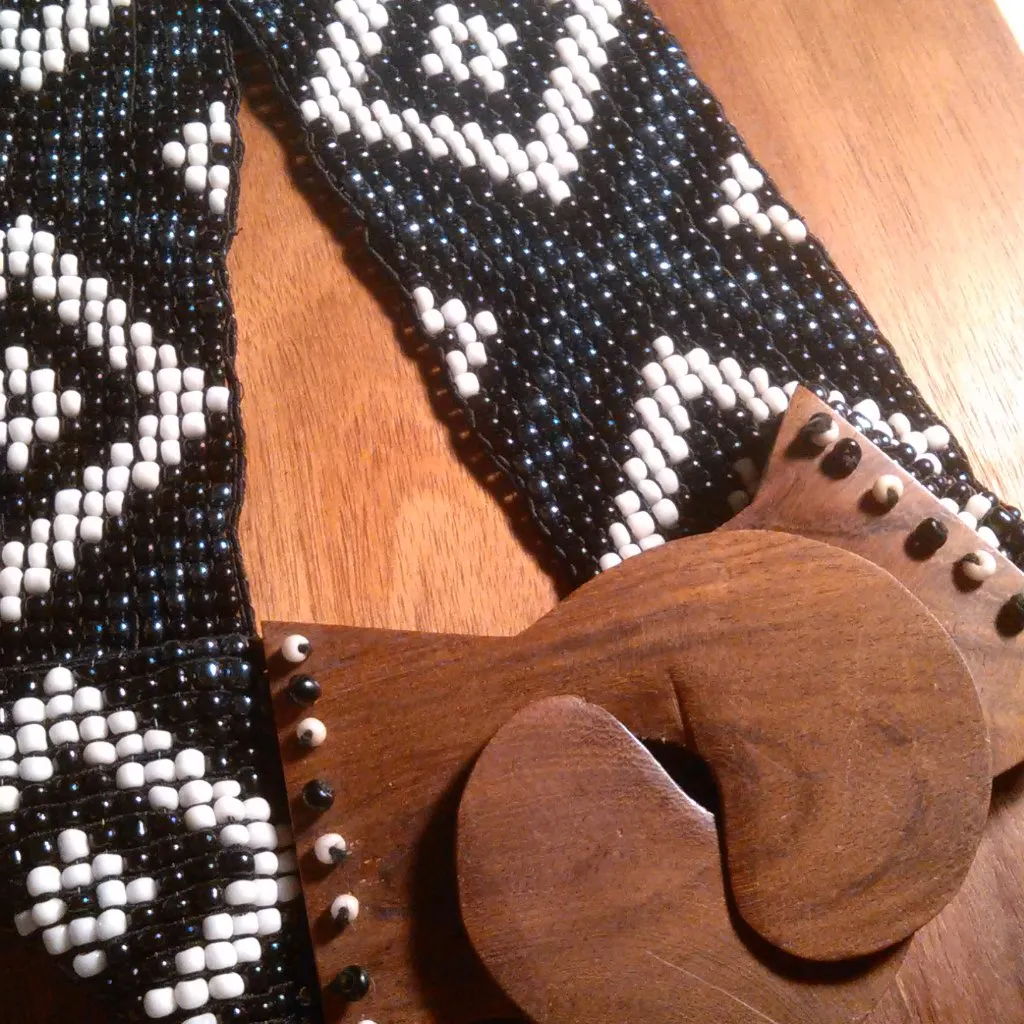 Southwestern Handcrafted Seed Bead Belt With Wooden Buckle - Image 8