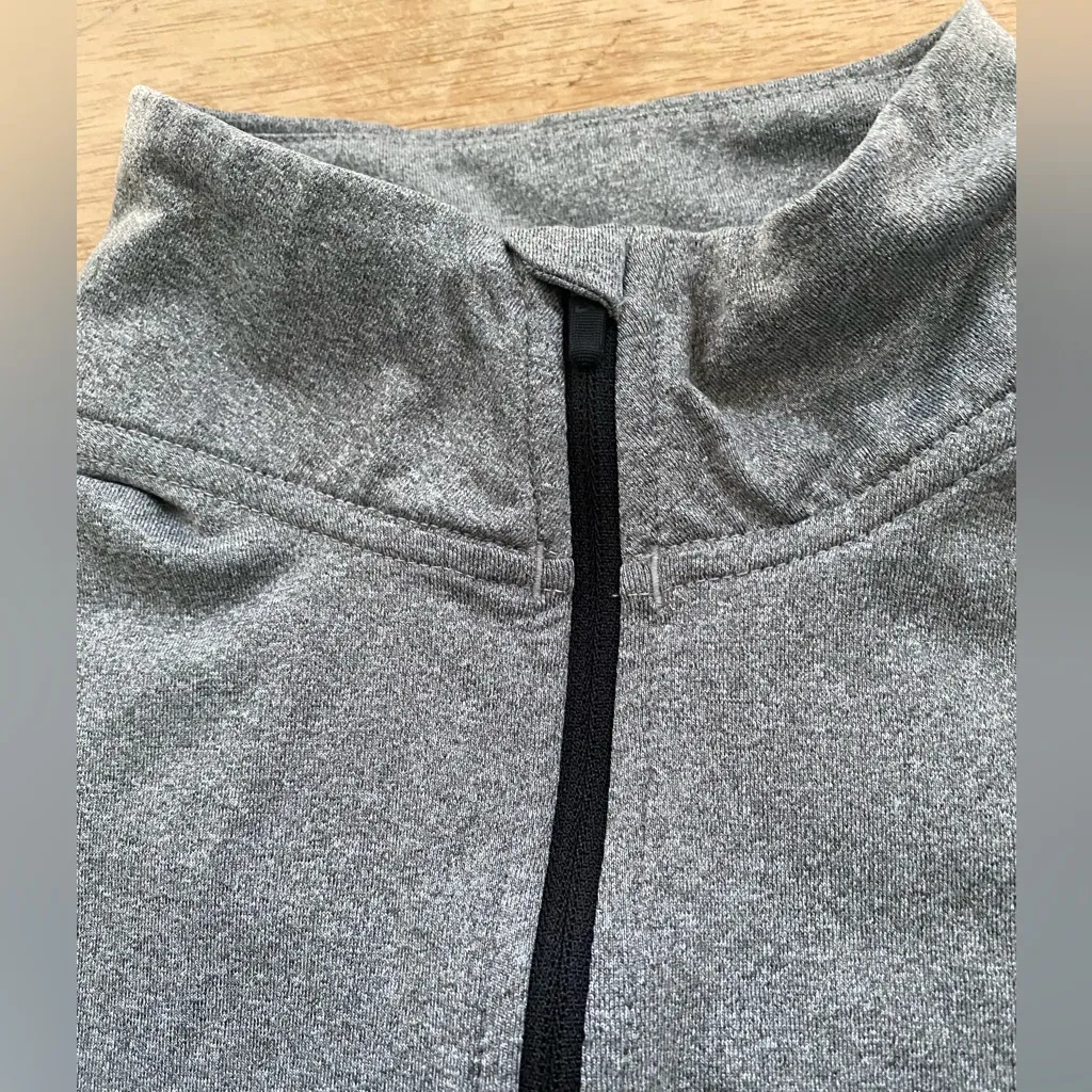 Nike Pro Dri Fit Hyperwarm Women’s Sz XL‎ Gray Fitted Half Zip 3.0 Pullover - Image 9