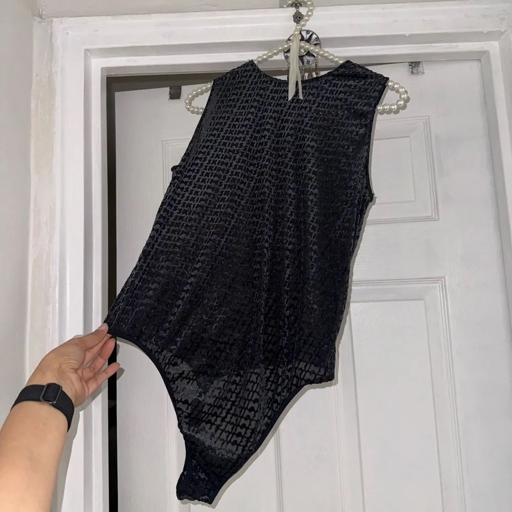 SKIMS Size XL SOOT Monogram Velour Detail Bodysuit Women's  NWT Logo Sheer - Image 5