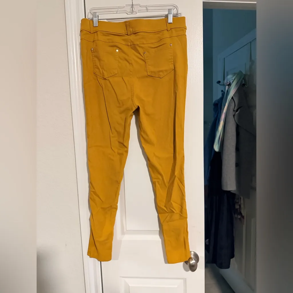 Bae City Mustard Yellow High - Image 4