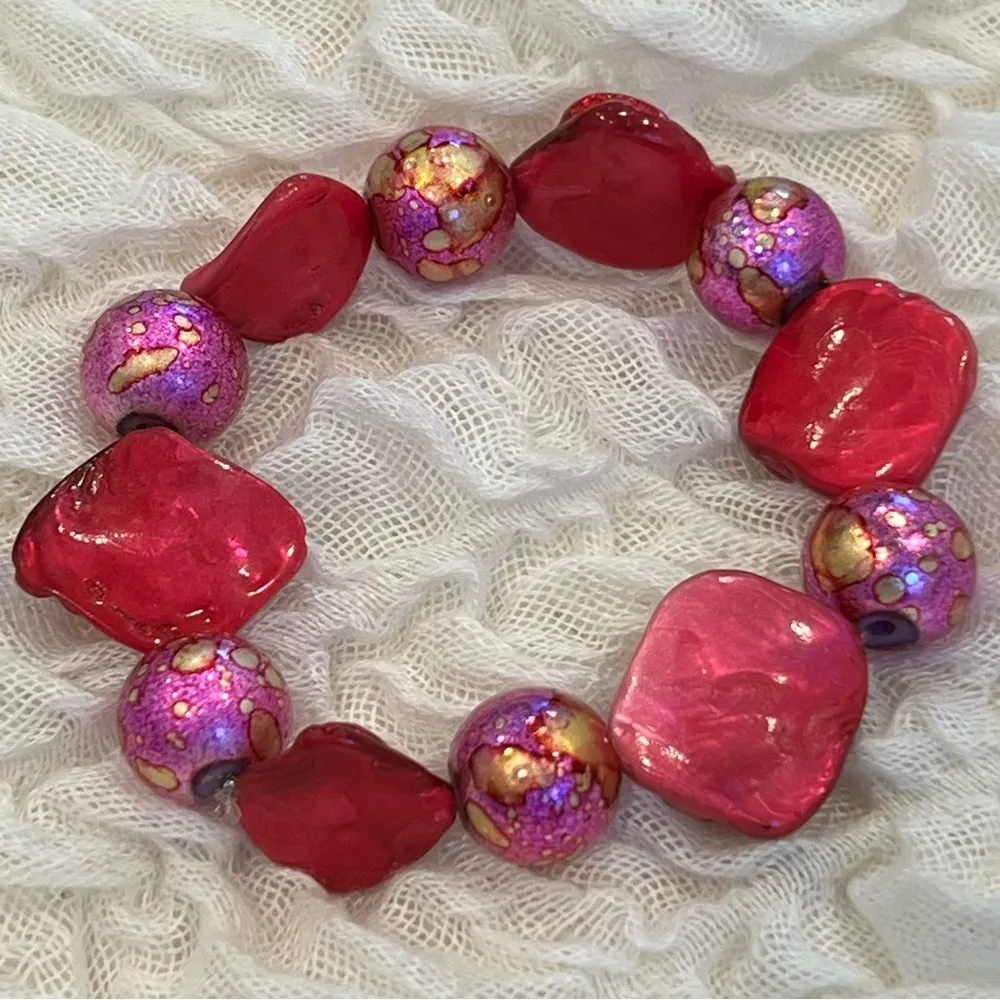 Handmade beaded stretchy stackable pink Barbie bracelets - Image 6