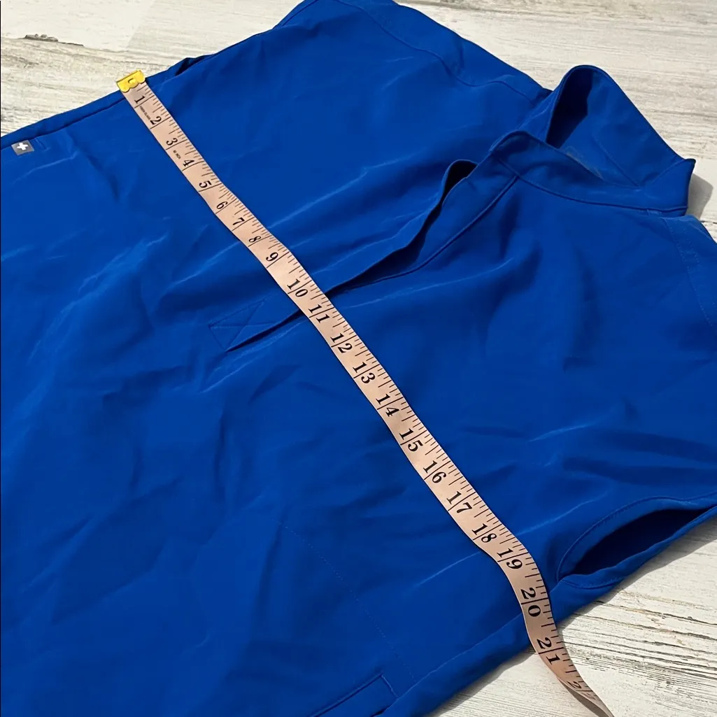 Figs Women's Rafaela  Royal Blue Blouse Size XXS - Image 7