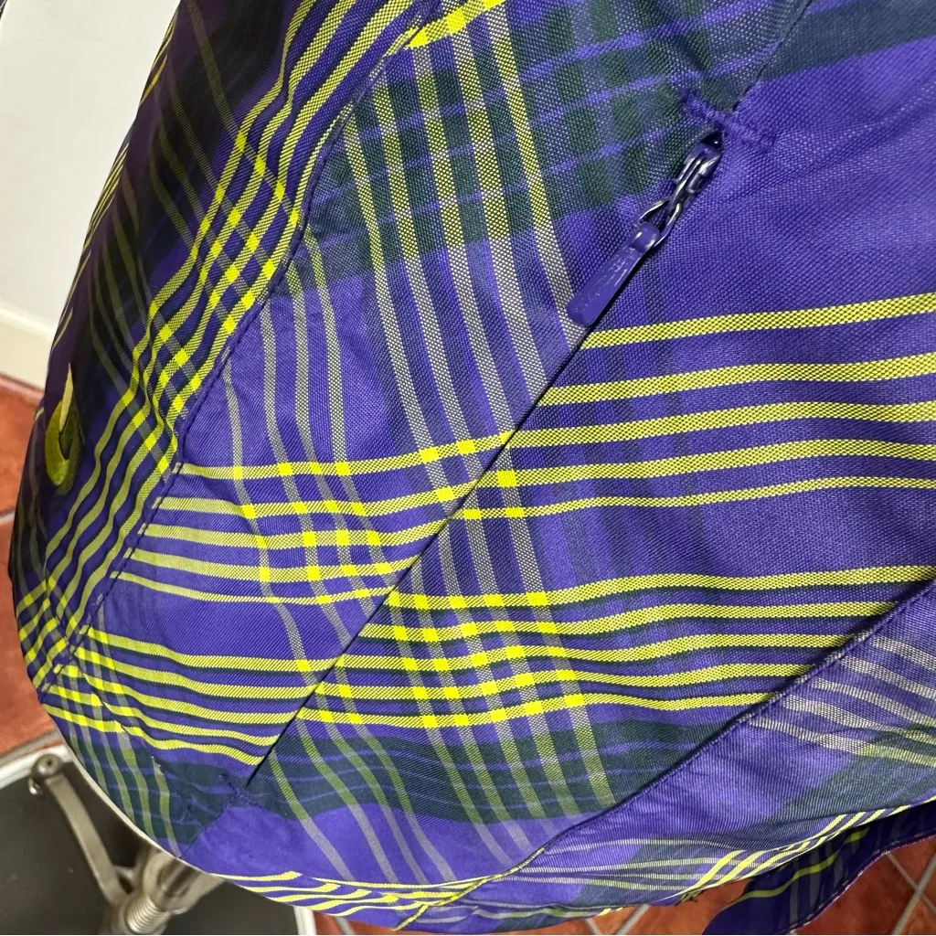 Burton Expedition Insulated Snowboarding Jacket - Image 8