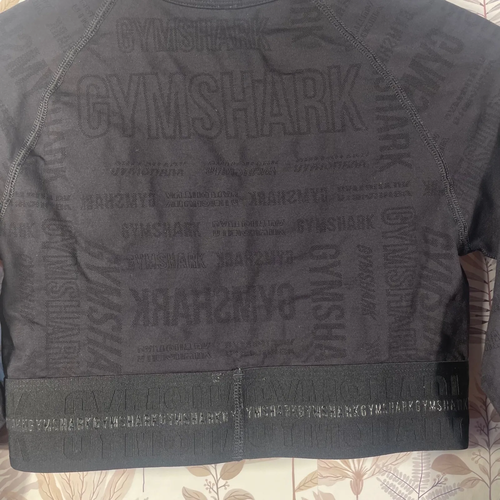 Gymshark Long Sleeve Crop Top Black Logo Print Thumbholes‎ Seamless Activewear - Image 8