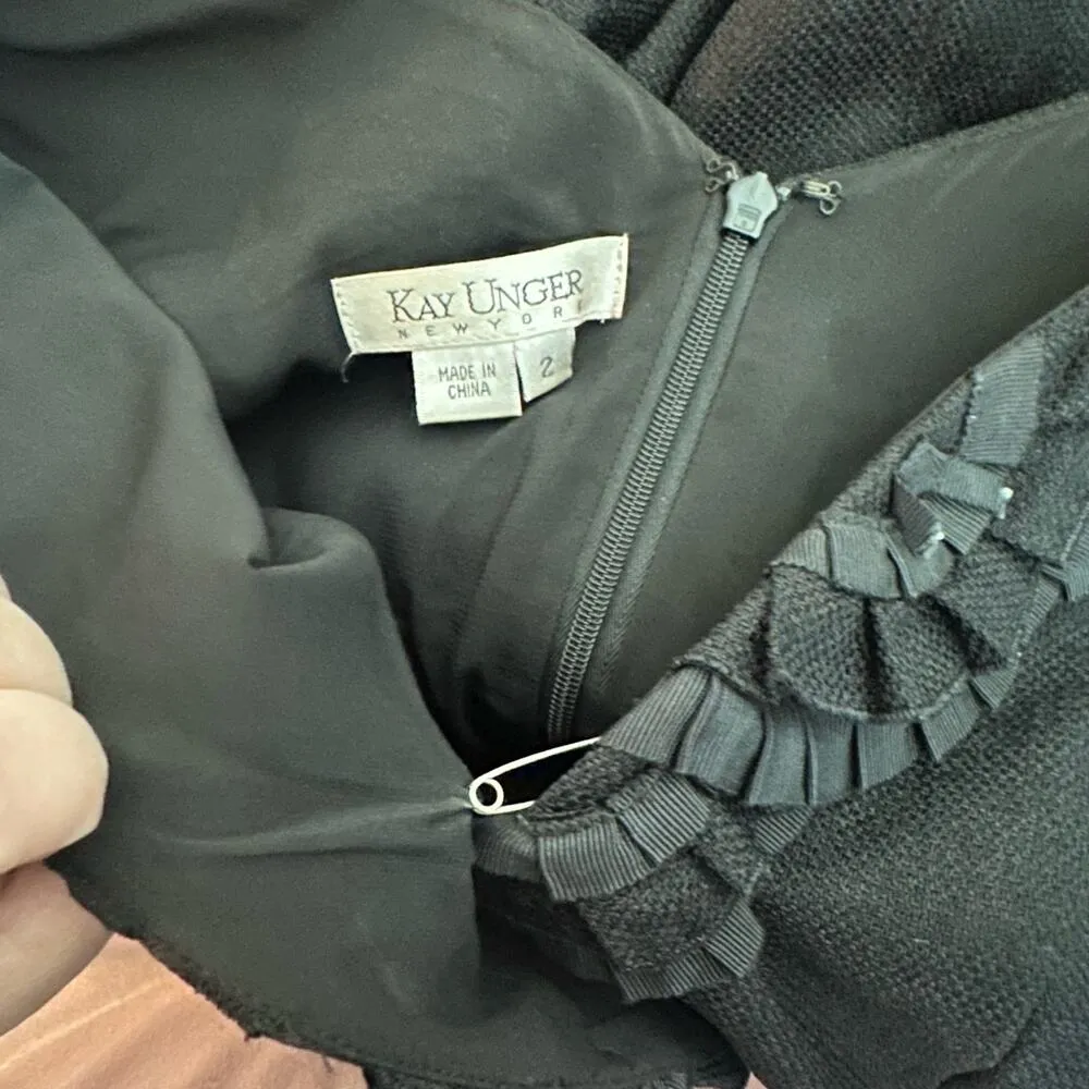 Kay Unger Women's New York Black V - Image 6