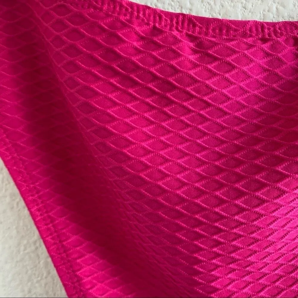 NWT Xhilaration High Cut Pink Mermaid Scale Bottom Medium - Image 6