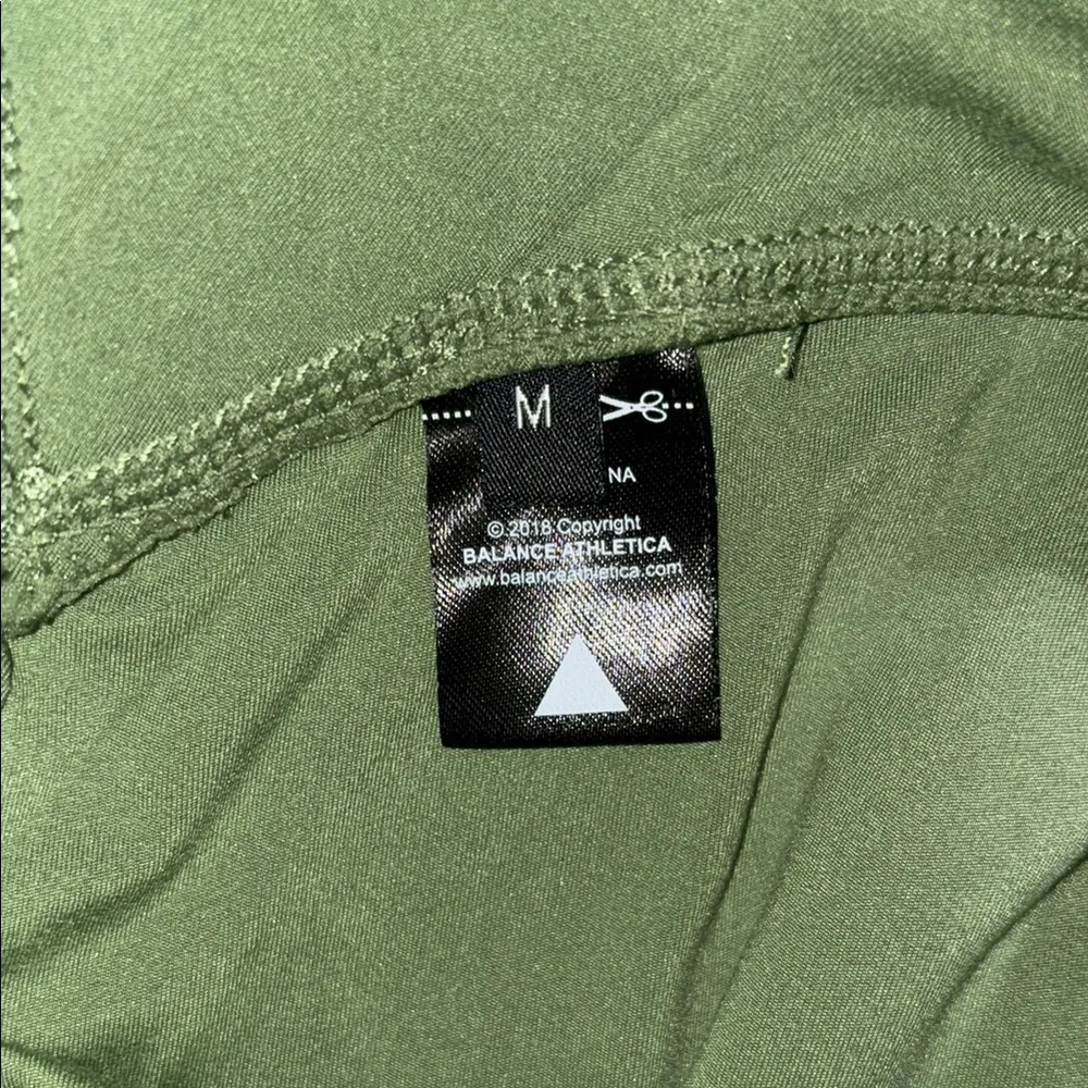 Balance Athletica Green Leggings - Image 4