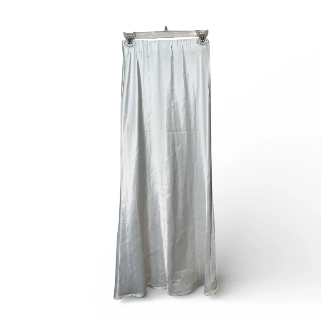 COMMENSE White Satin Skirt Size XS NWT, elastic waist Sold Out Skirt Only - Image 4