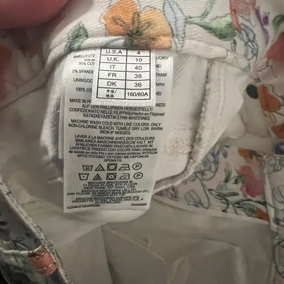 Brooks Brother floral pants size‎ 4 - Image 3