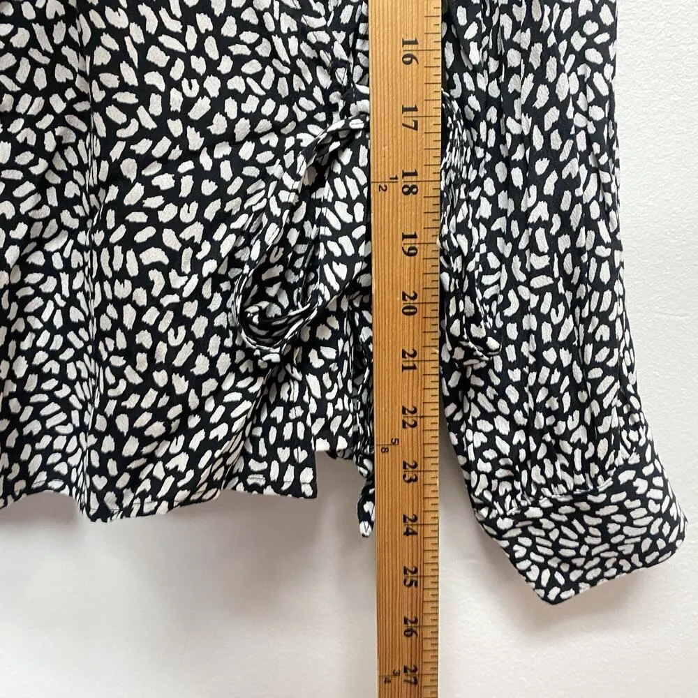 Talbots Faux Wrap Top Women Large Black White Career Office Feminine Minimalist - Image 8