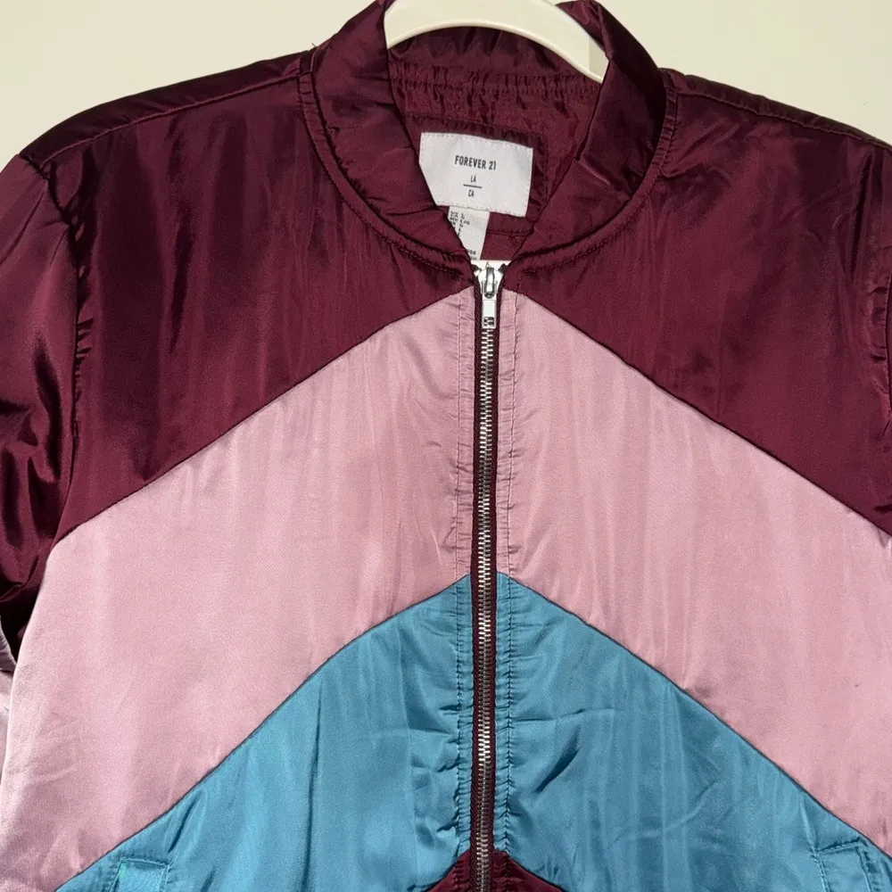 🎄Forever 21 Burgundy and Blue Bomber Jacket - Image 2