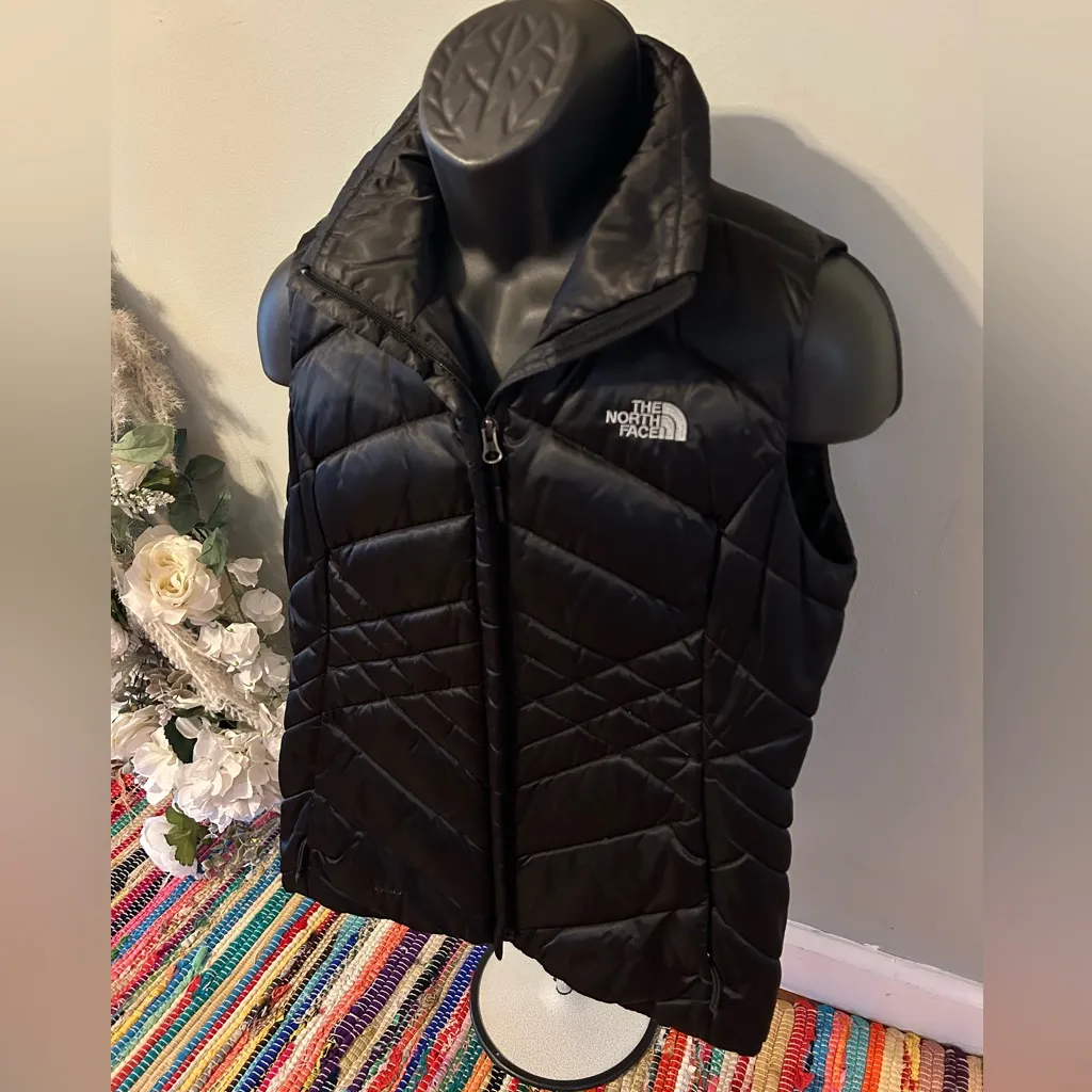 The North Face 550 Puffer Vest Jacket Ski Snow Winter Snowboard Black Medium - Image 2