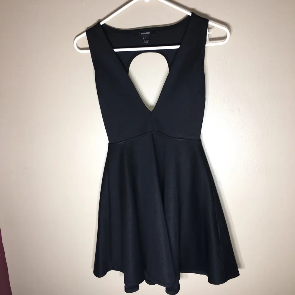 Forever 21 dress black A-line skater style dress size small twirling dress​​ - Image 4
