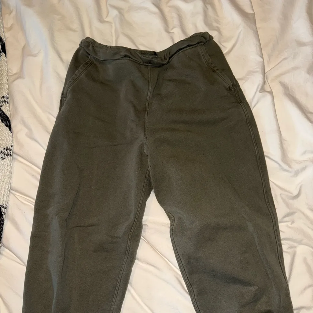 Lululemon  relax high rise jogger in carob brown - Image 3