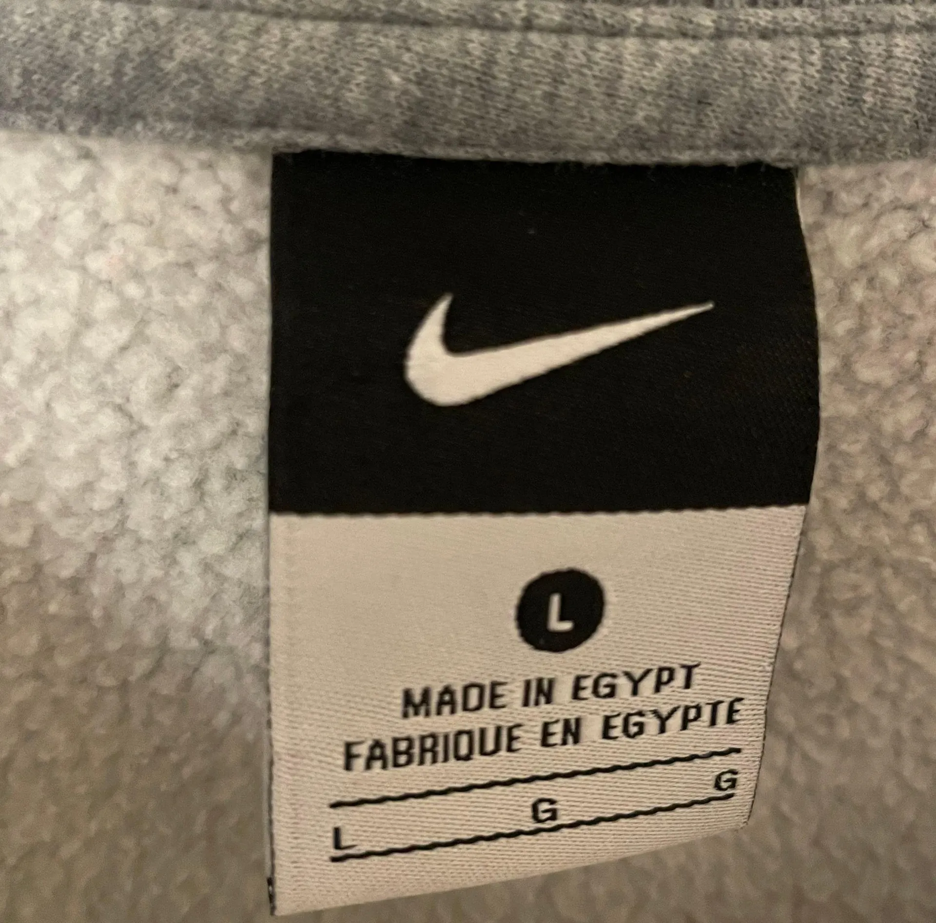 Nike Sweatshirt - Image 3