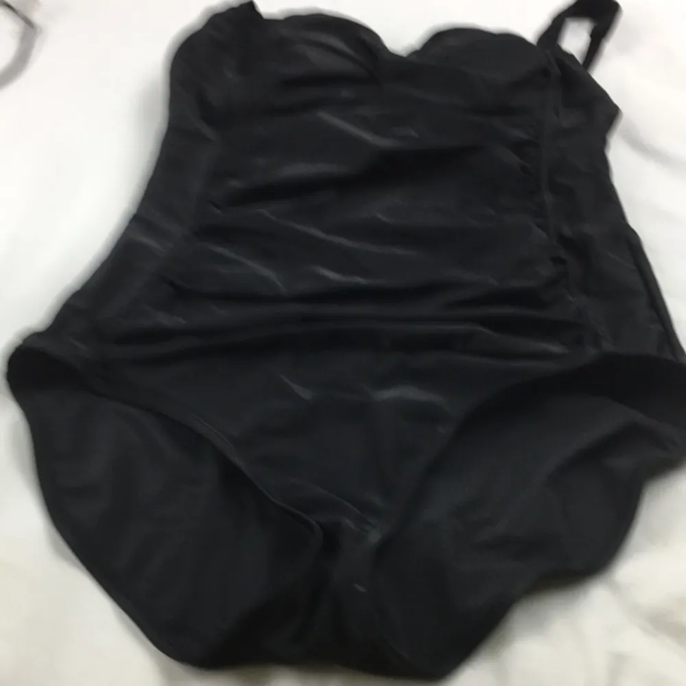 Joslyn smith swim wear 8 - Image 3