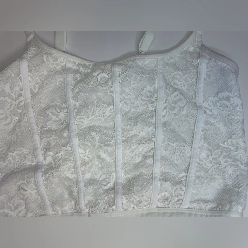 Colsie Women’s White Floral Lace Bralette Casual‎ Corset Cropped Tank Top Size M Size M - Image 5