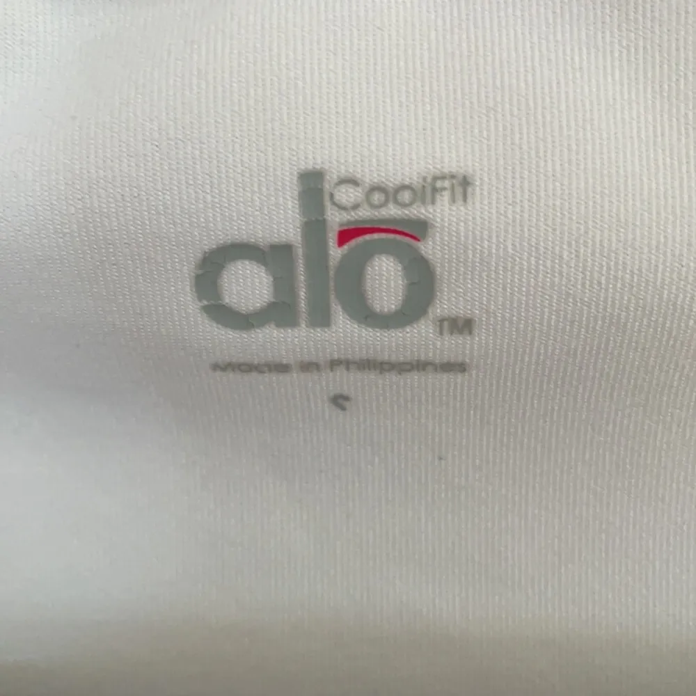 Alo Yoga Coolfit White Tank Top Small - Image 3