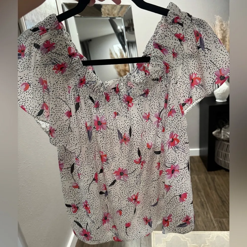 Off shoulder top - Image 2