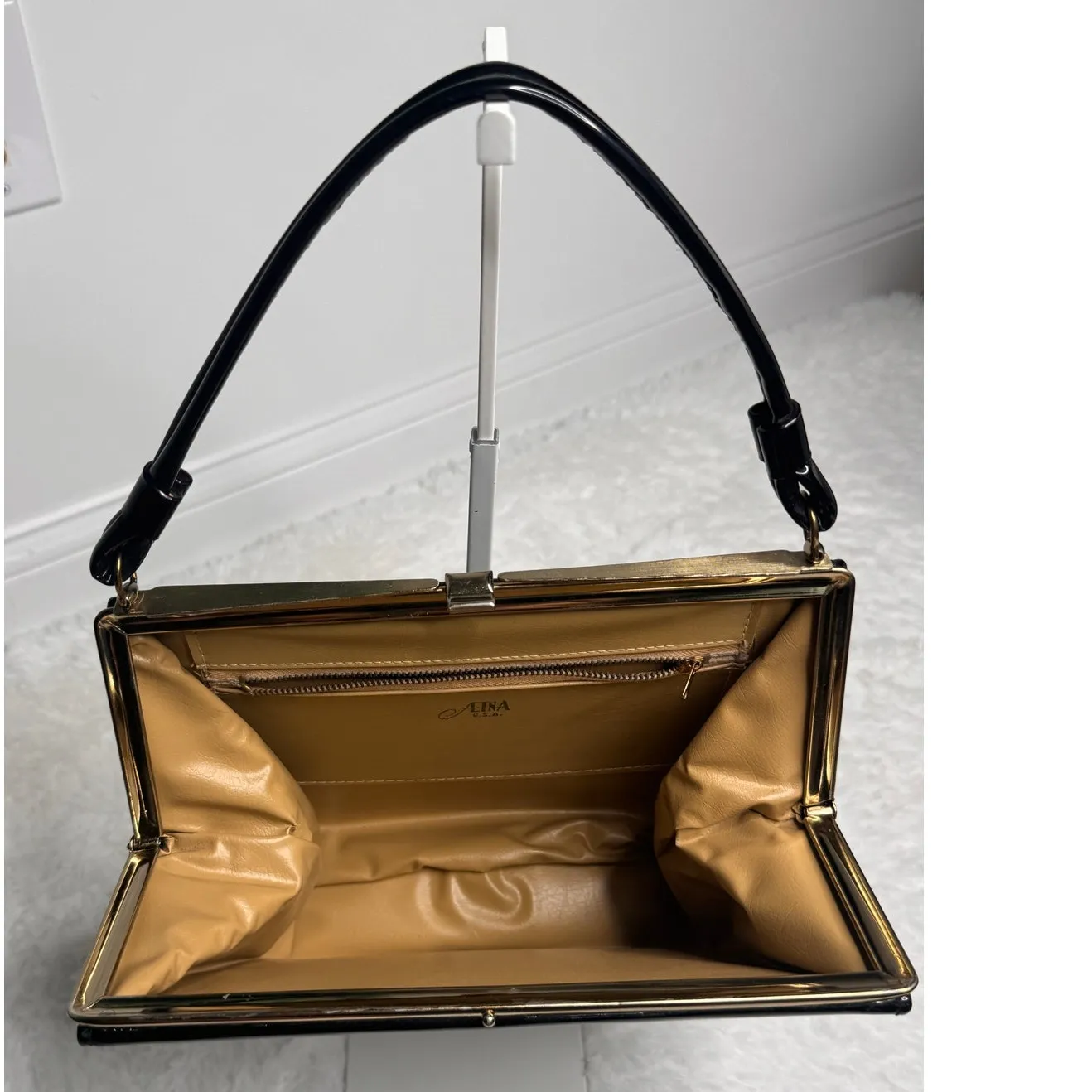 Vintage Aetna Black Patent Leather Box Purse 1960s Structured Frame Handbag - Image 16