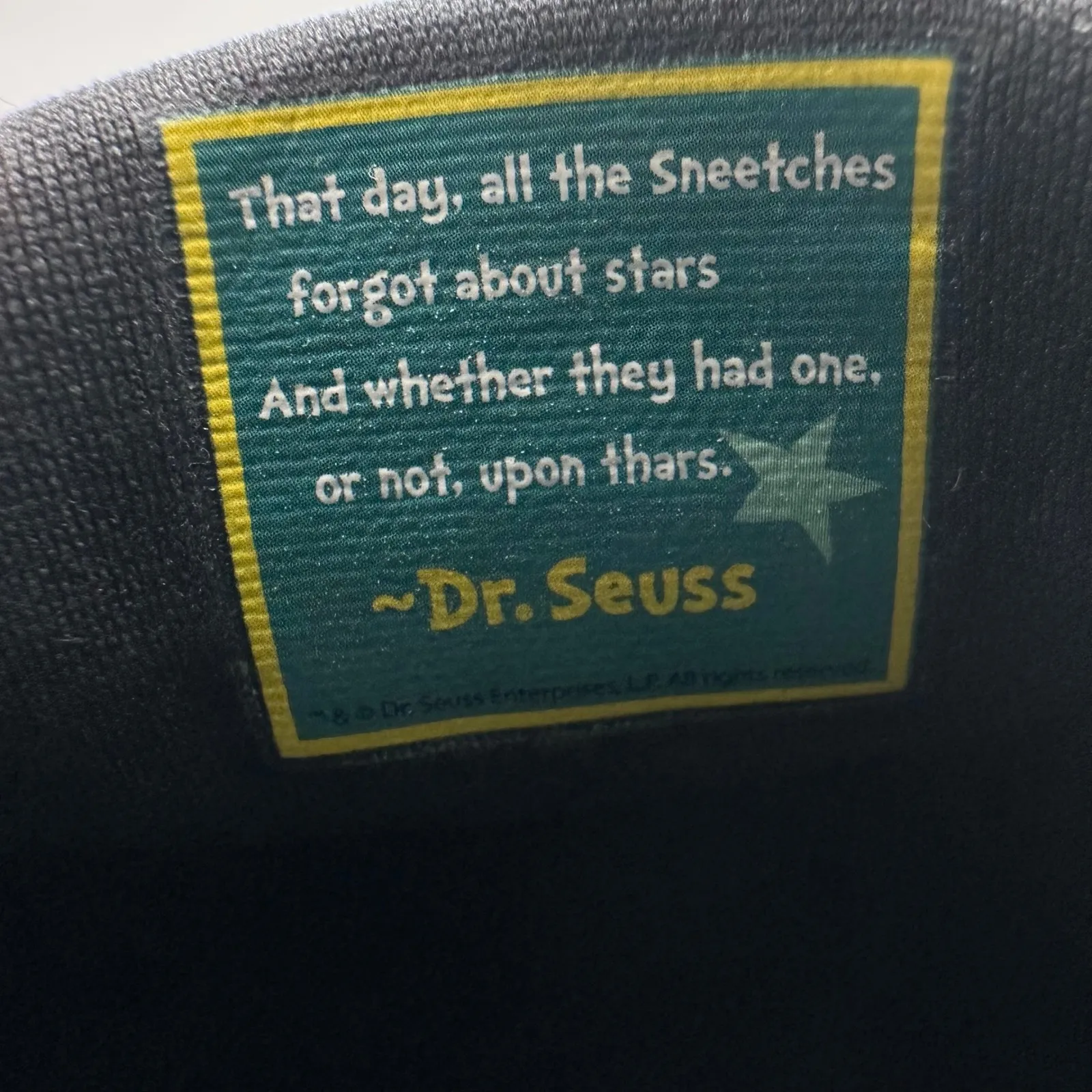 Skechers Go Walk Arch Fit Dr Seuss The Sneetches Slip On Shoes Women's Size 9 - Image 3