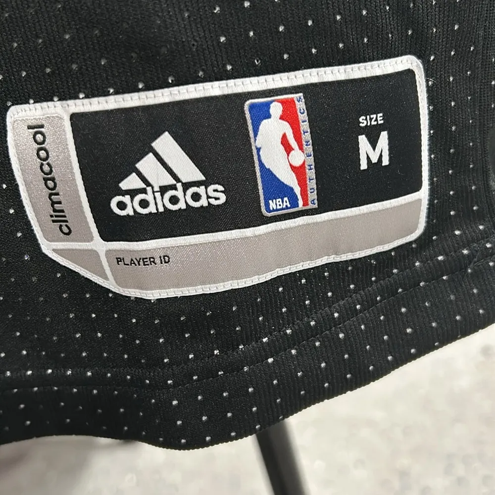 Adidas Milwaukee Bucks Jersey - Image 4