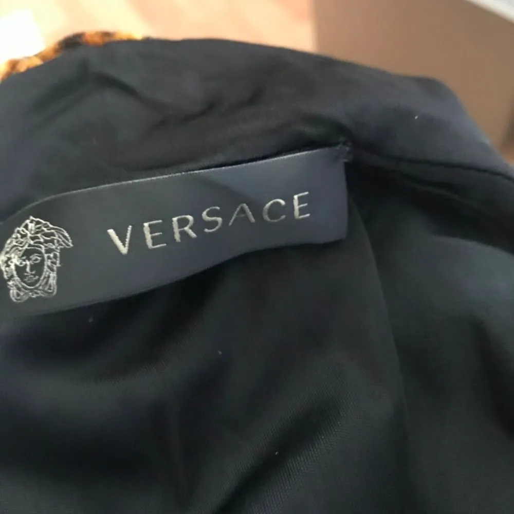 Versace NWOT  dress size2 - Image 14