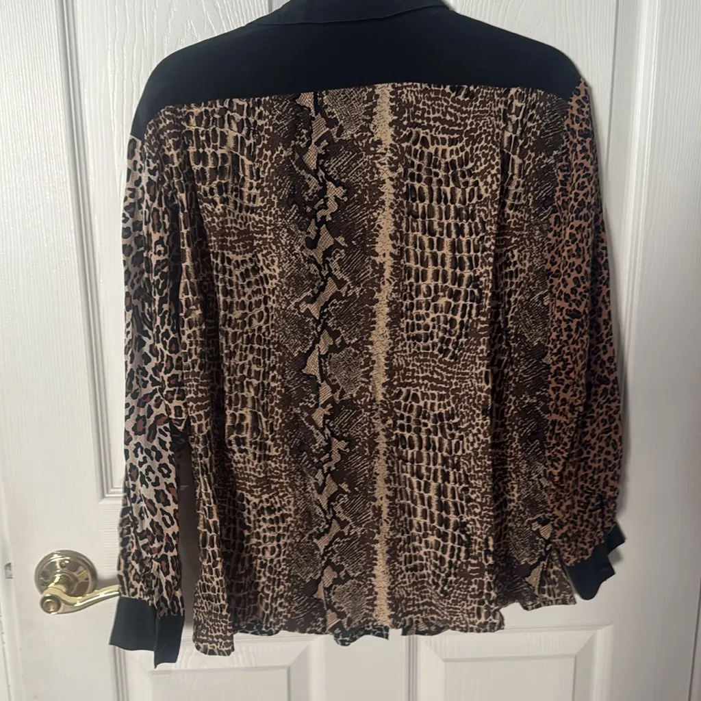 Allison Taylor Brown and Black Silk Blouse leopard size medium - Image 5