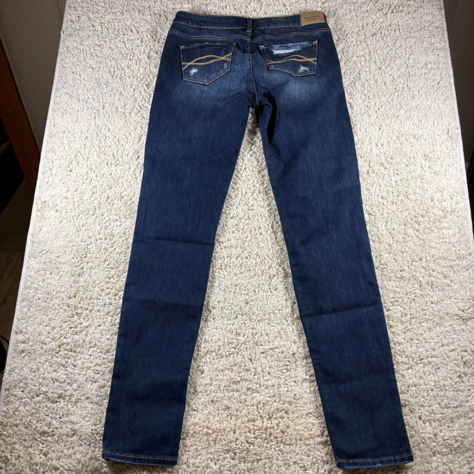 Abercrombie Fitch Womens Skinny Jeans Embroidered Distressed Dark Wash Size 4 - Image 10