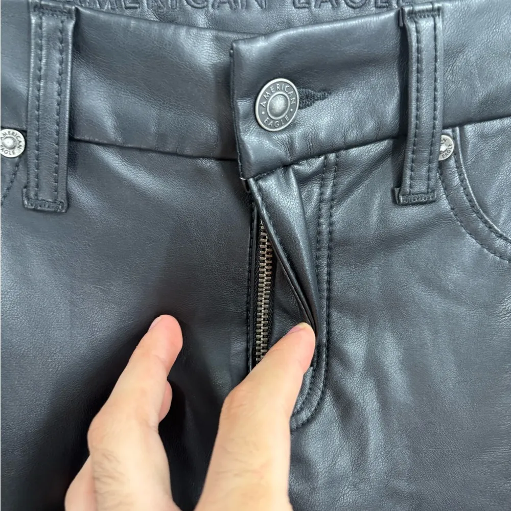 AmericanEagle outfitters black faux leather curvy classic bootcut jeans 28 short - Image 8
