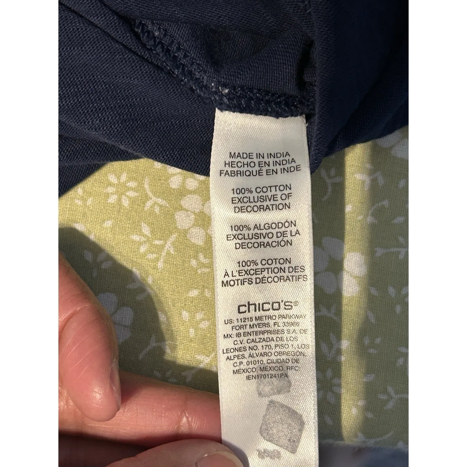 Chico’s Size 1 Navy Embroidered Cotton Tassel Top Short Sleeve Boho Blouse - Image 6