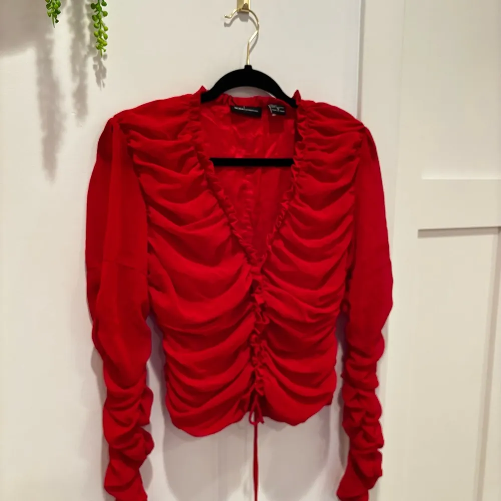Moda International Red Ruched Tie Up Women's Long Sleeve Euro Ruffle Top Size S - Image 2