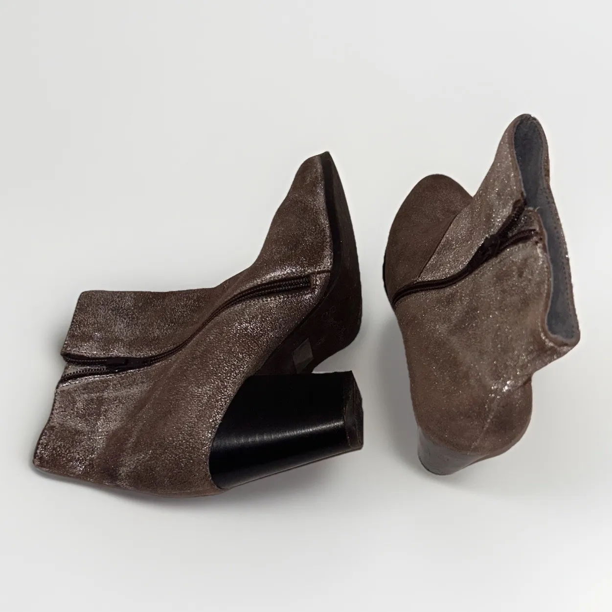 Seychelles‎ Women Distressed Metallic Pewter Western Zip Ankle Boots sz 9 - Image 6