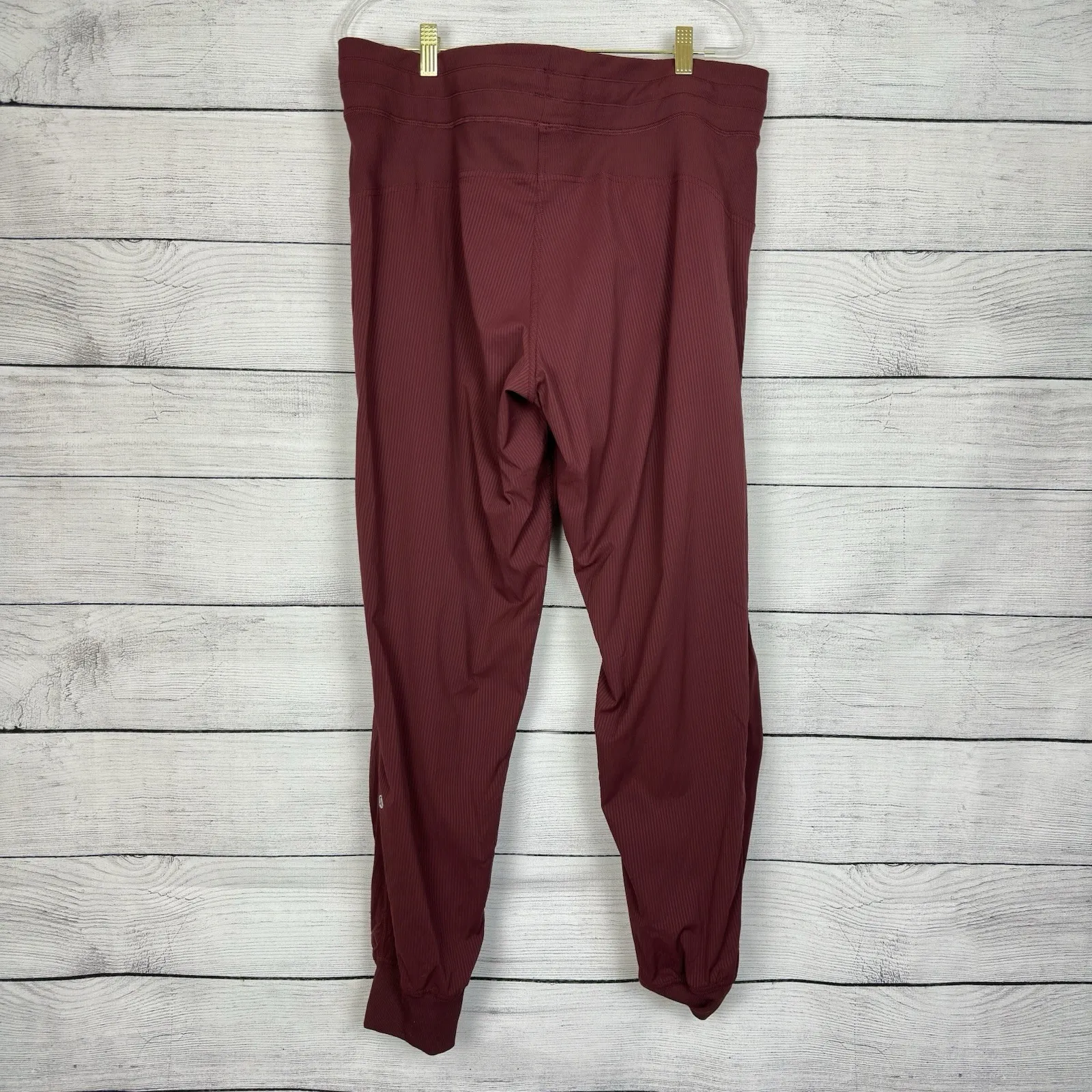 Lululemon Dance‎ Studio Mid-Rise Jogger 28" Savannah Red Size 14 Athletic Active - Image 5