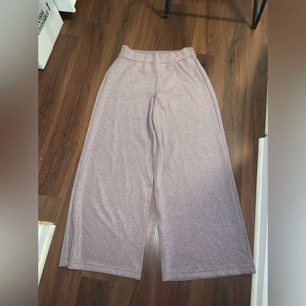 SPANX AIRESSENTIALS SHIMMER WIDE LEG
PANTS $120 Limited edition casual fall gray - Image 6