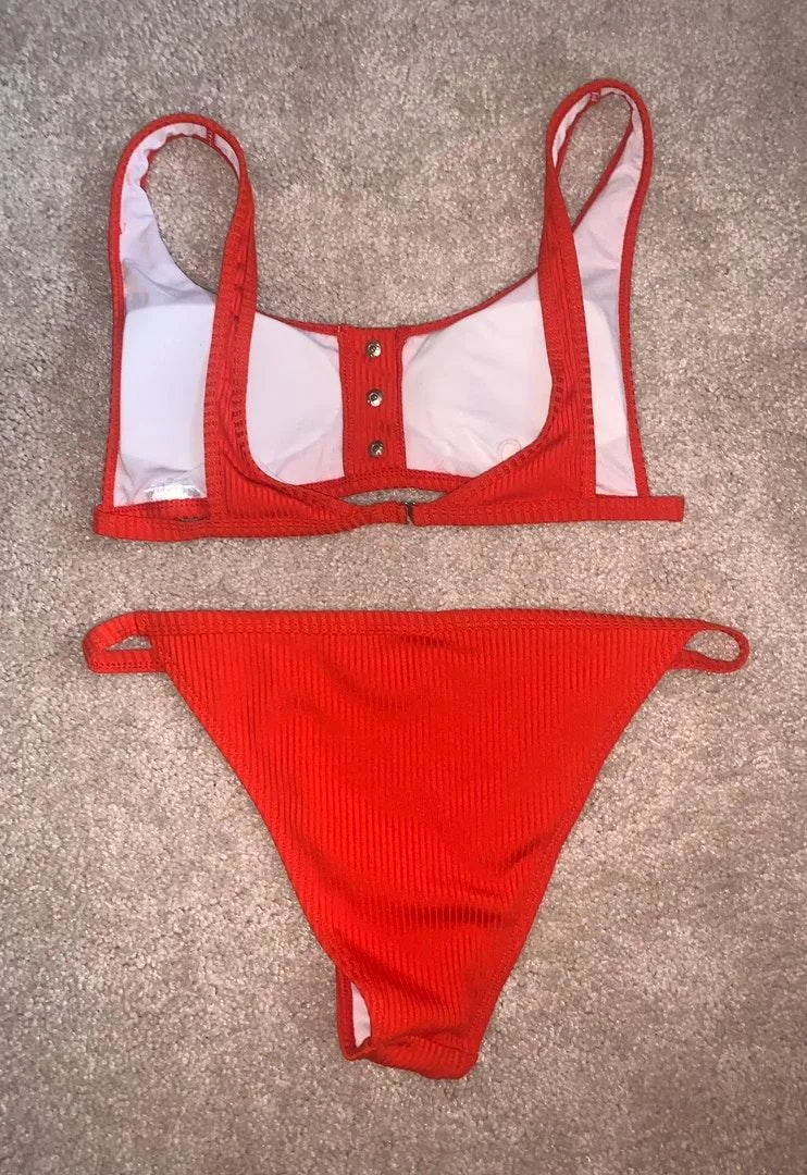 Revamped Ribbed Red Bikini Set - Image 2