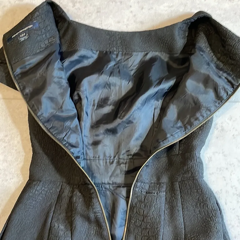 Black Boatneck Pleated Dress Short Sleeves Crocodile Print 0 - Image 8