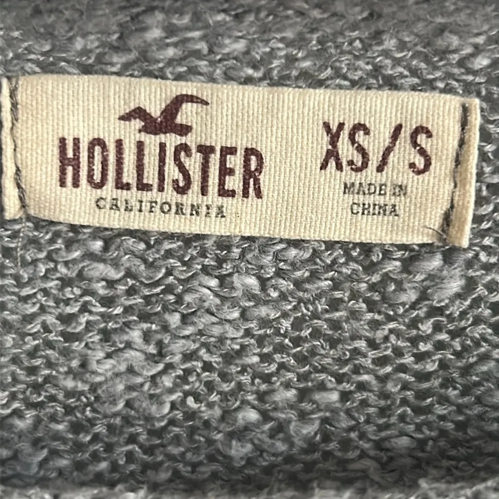 Hollister Adorable Panda Open Knit Slubby Lightweight Knit Sweater - Image 10