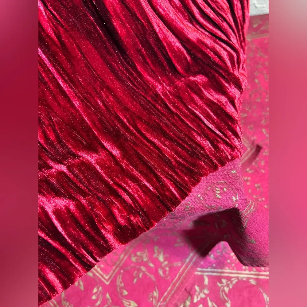 Zara cranberry crushed faux velvet midi dress, raw hem. great for holidays. LG - Image 5