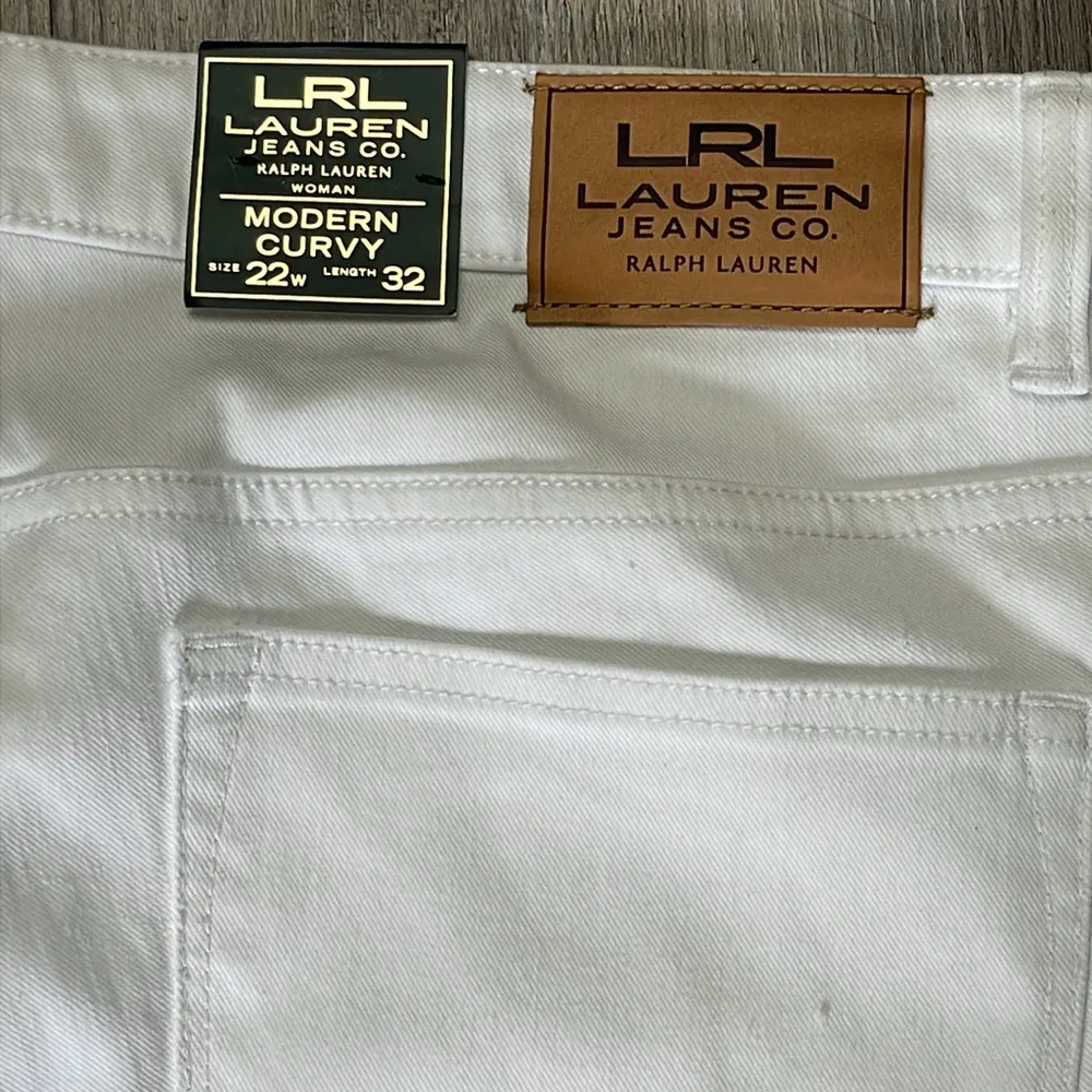 Lauren Ralph Lauren Modern Curvy Straight Leg Slimming Jeans Size 22W White - Image 4