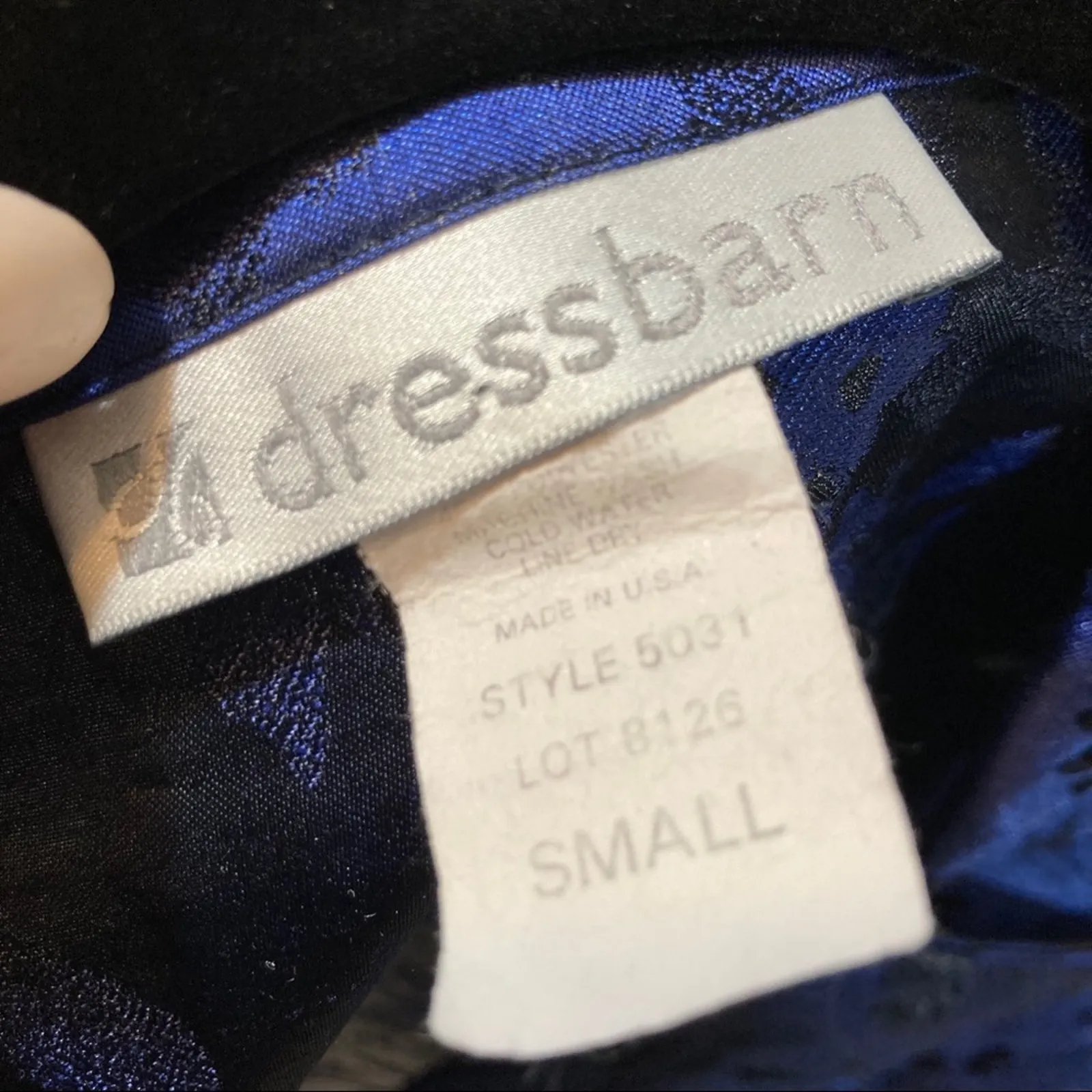 Chinese style silky embroidered cropped blazer, S - Image 5