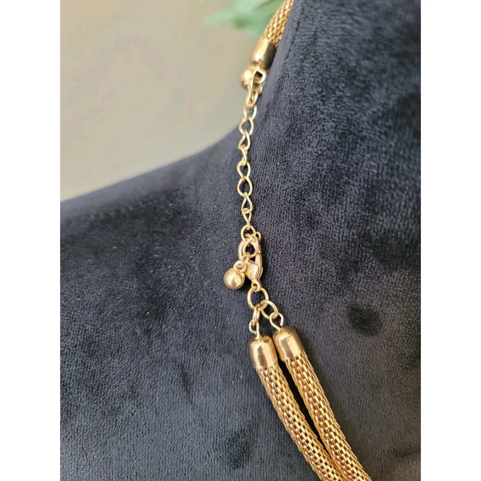 Women's Gold Mesh Knot Statement Necklace With Lobster Clasp Elegant Jewelry - Image 7